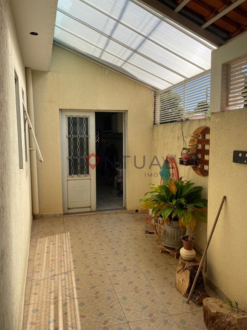 Casa à Venda em Marília no Bairro Palmital com Edícula completa. Venha saber mais.