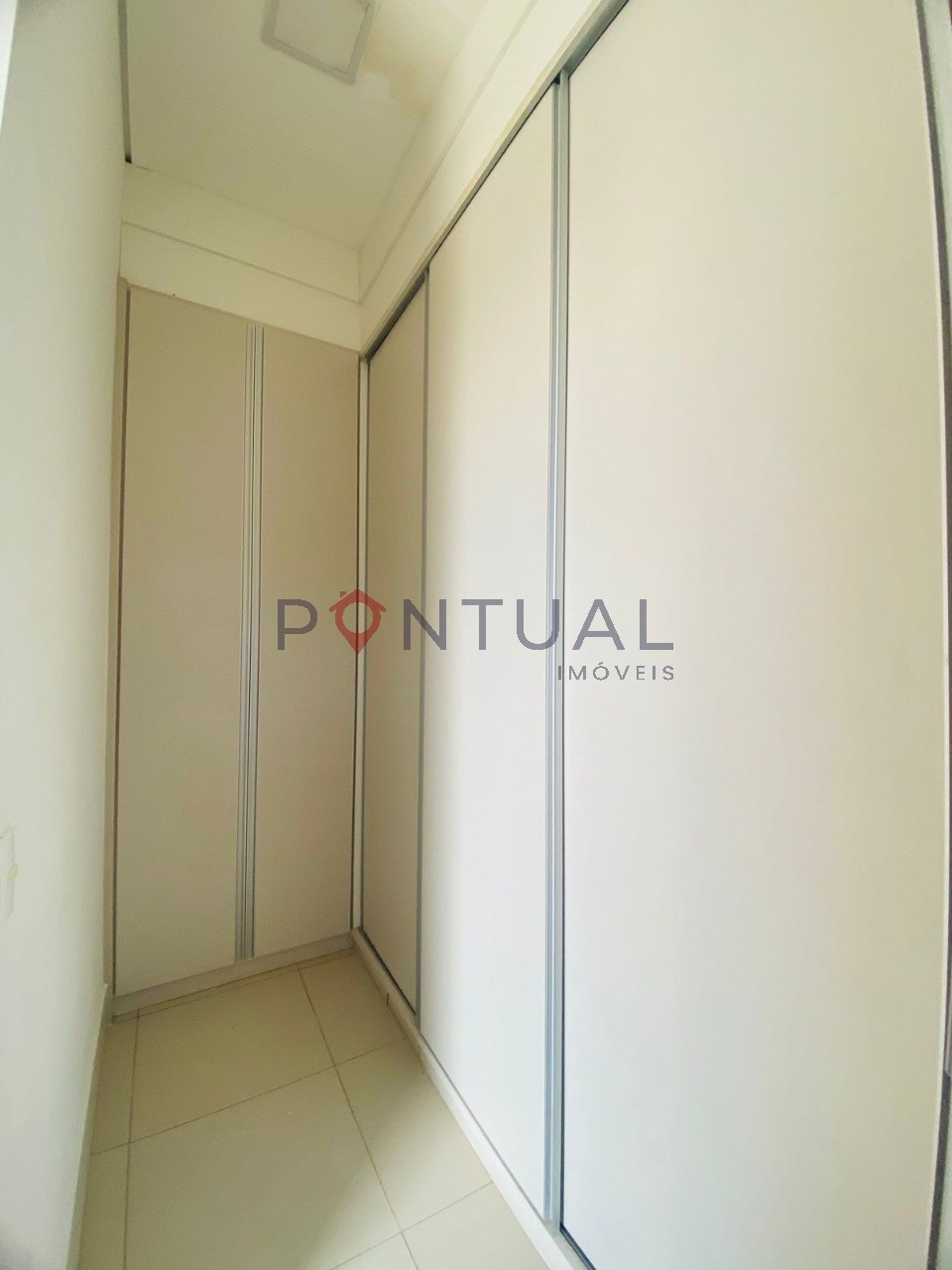Magnífica casa para alugar no bairro parque das esmeraldas i