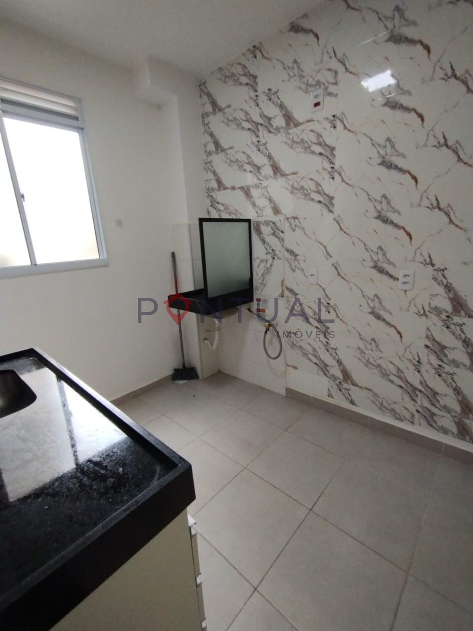 Apartamento à venda em marília no cond. Parque madri, 2 quar