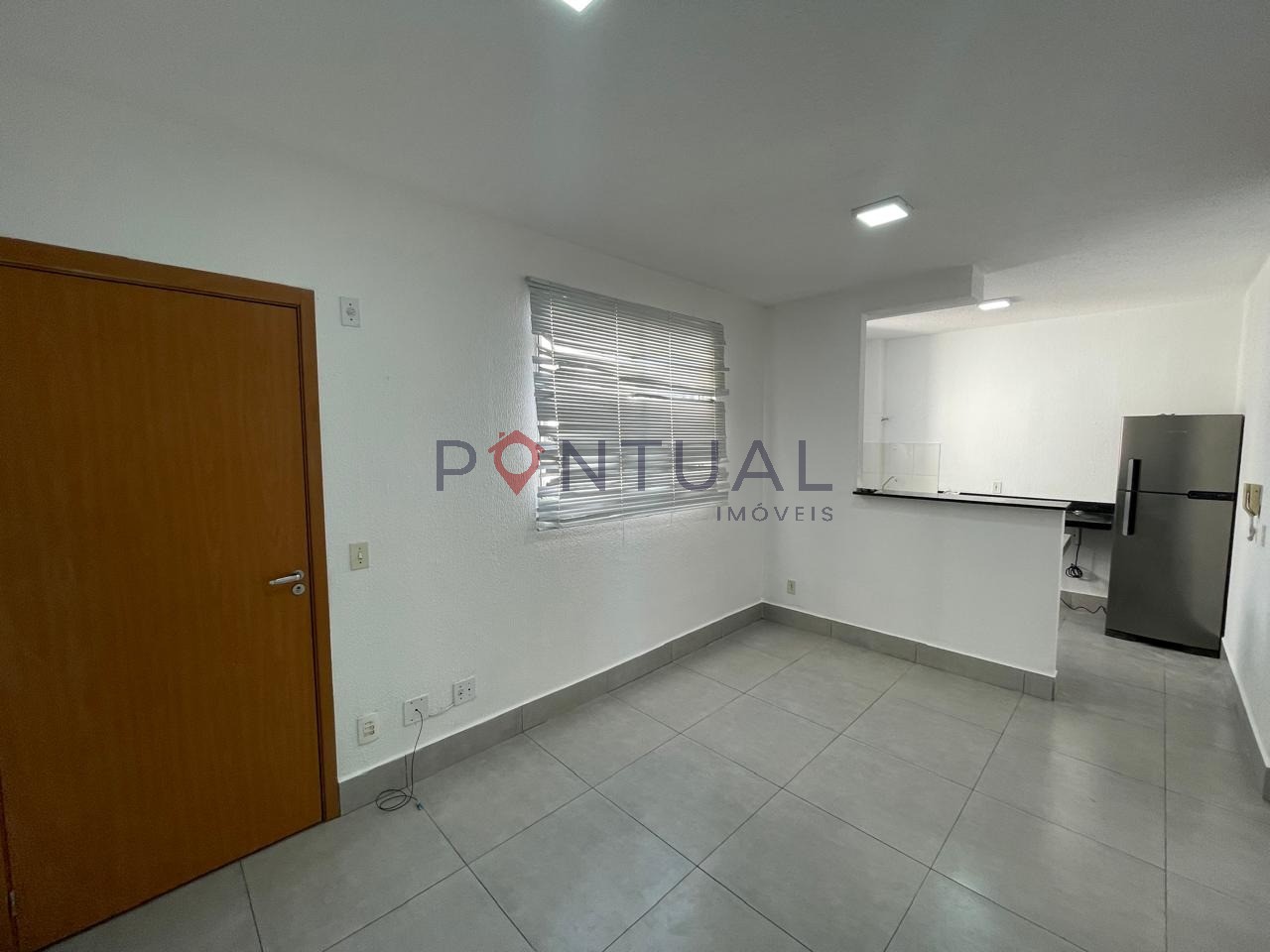 Apartamento 2 dormitórios jardim califórnia marília aluguel 