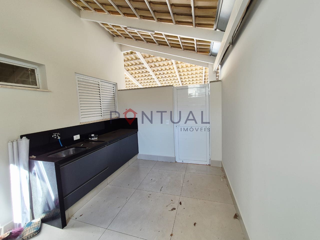 Casa em condomínio à venda no Jardim Estoril Marília Negocie condições na Pontual Imóveis e agende sua visita hoje mesmo