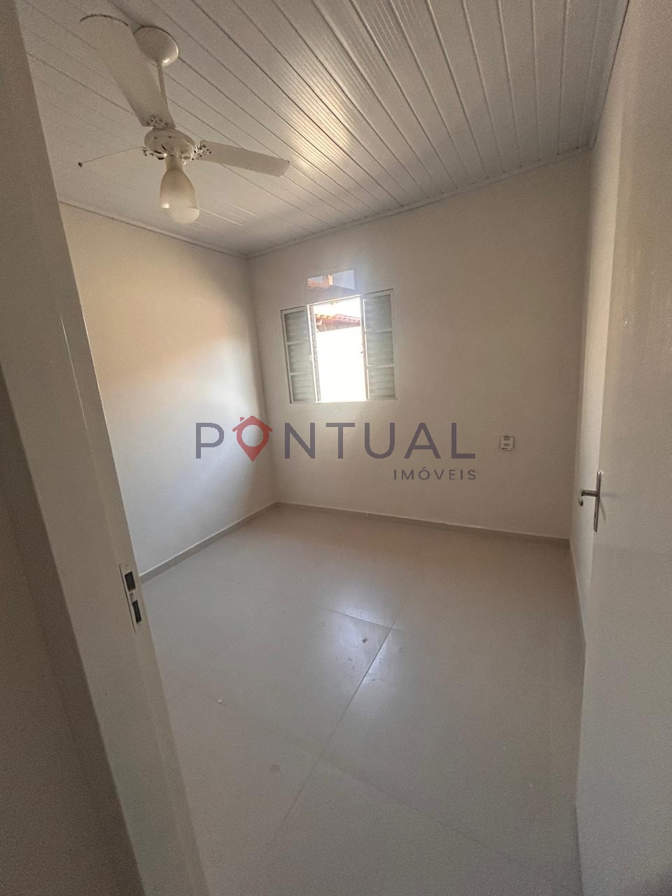 Casa à Venda no Palmital em Marília SP - 3 Quartos com Edícula - Aceita Negociação - Agende Visita com a Pontual Imóveis, sua imobiliária em Marília!