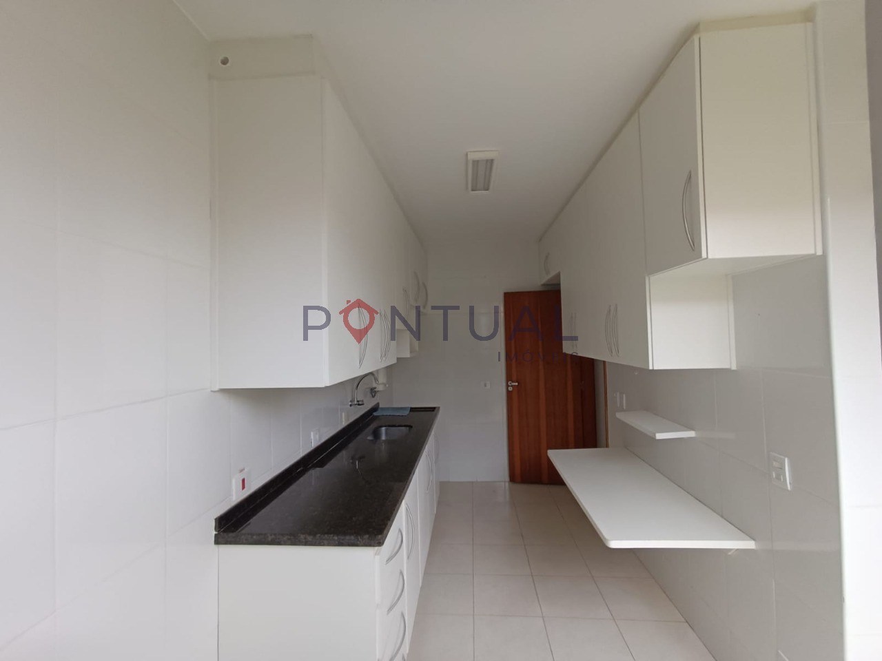 Casa aluguel marília de 3 quartos no banzato - R$ 1.600/mês 