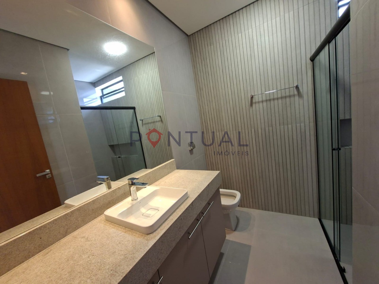Casa para alugar jardins de renoir marília 3 suítes piscina 