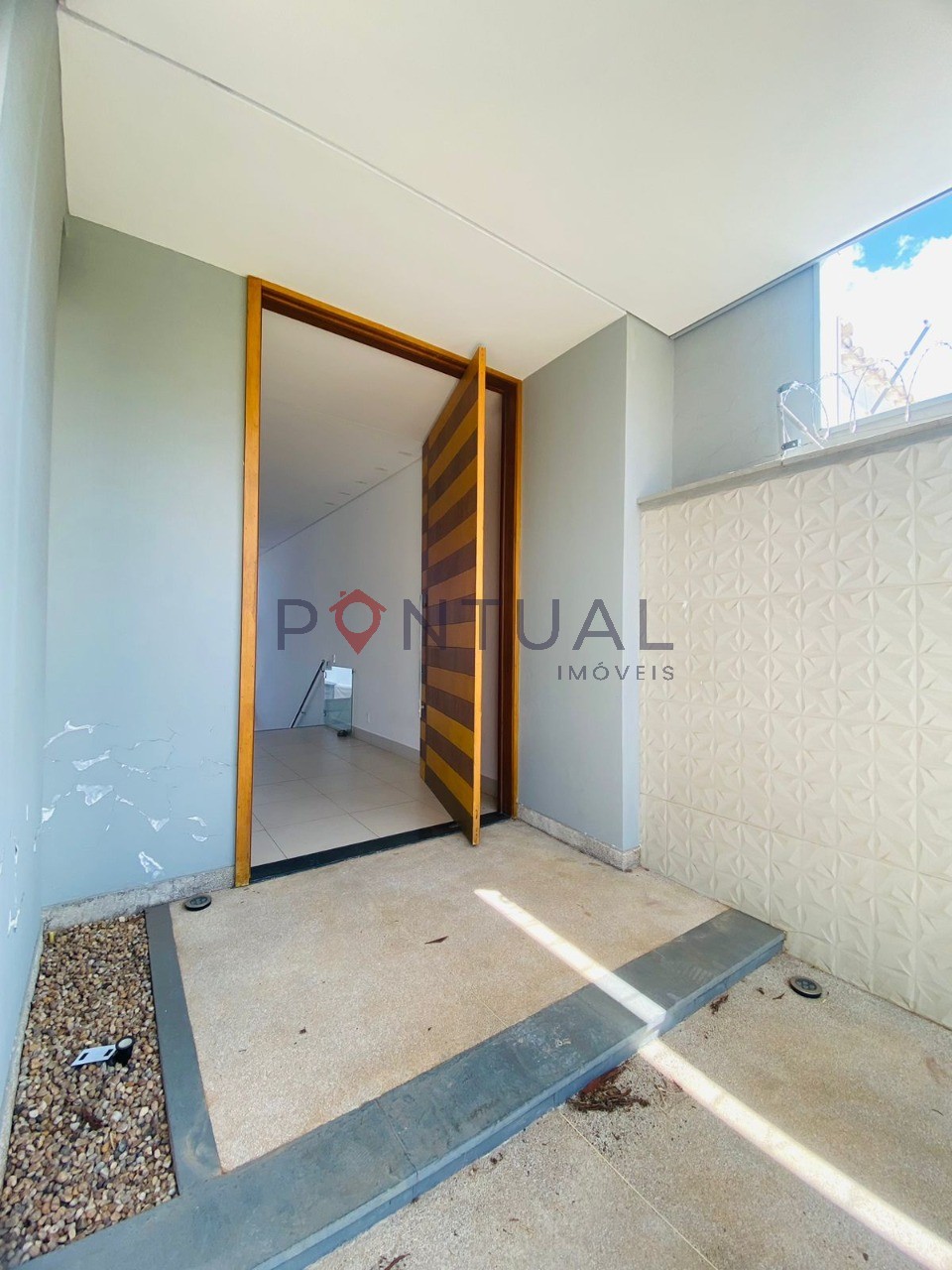 Magnífica casa para Alugar no Bairro Parque das Esmeraldas II em Marília-SP