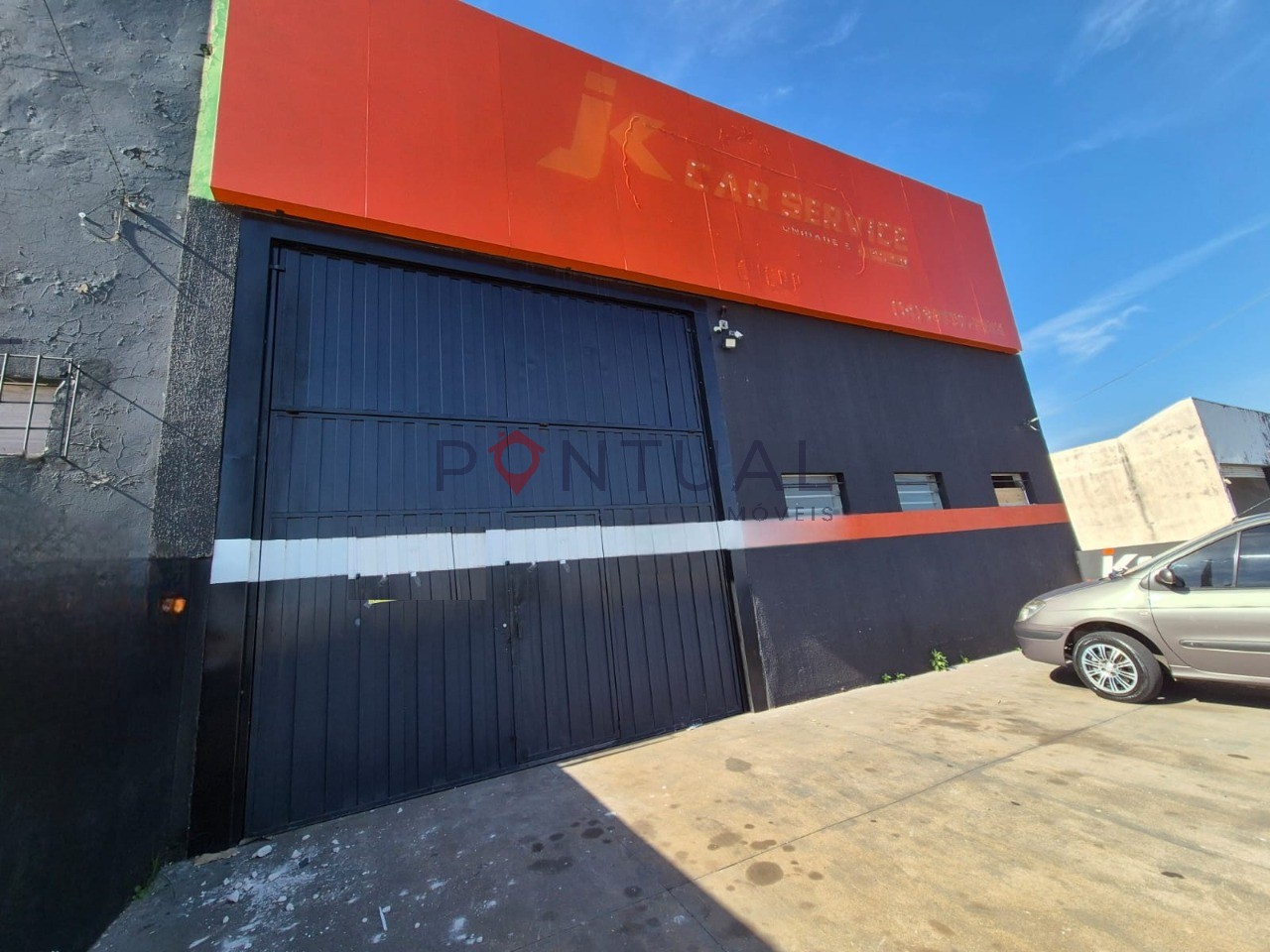 Aluguel de barracão comercial no centro de marília-sp: 250m²