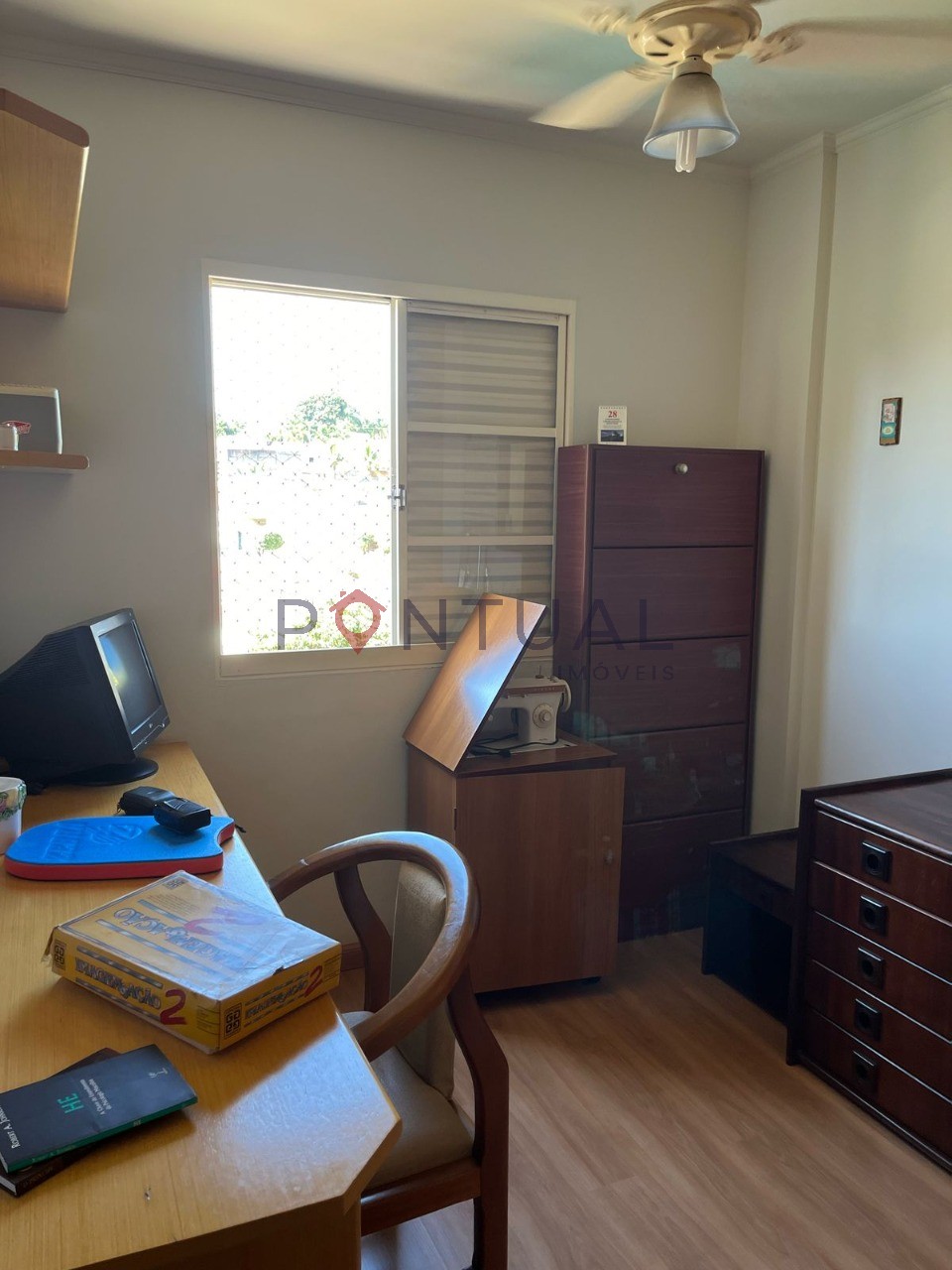 Apartamento à venda no Jardim Cristo Rei Marília 3 dormitórios, suíte, valor negociável ? Agende visita na Pontual Imóveis - sua imob Marilia