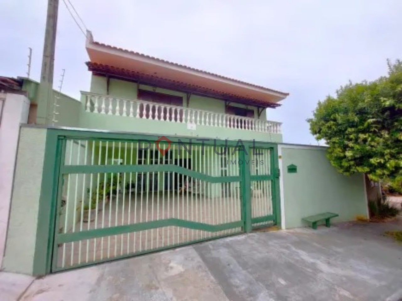 Casa à venda e alugar em marília no bairro jardim itaipu.