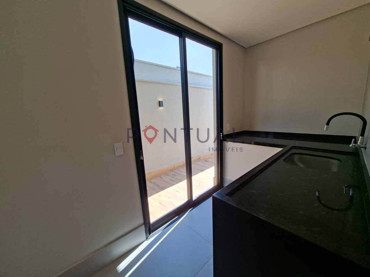 Casa para alugar jardins de renoir marília 3 suítes piscina 