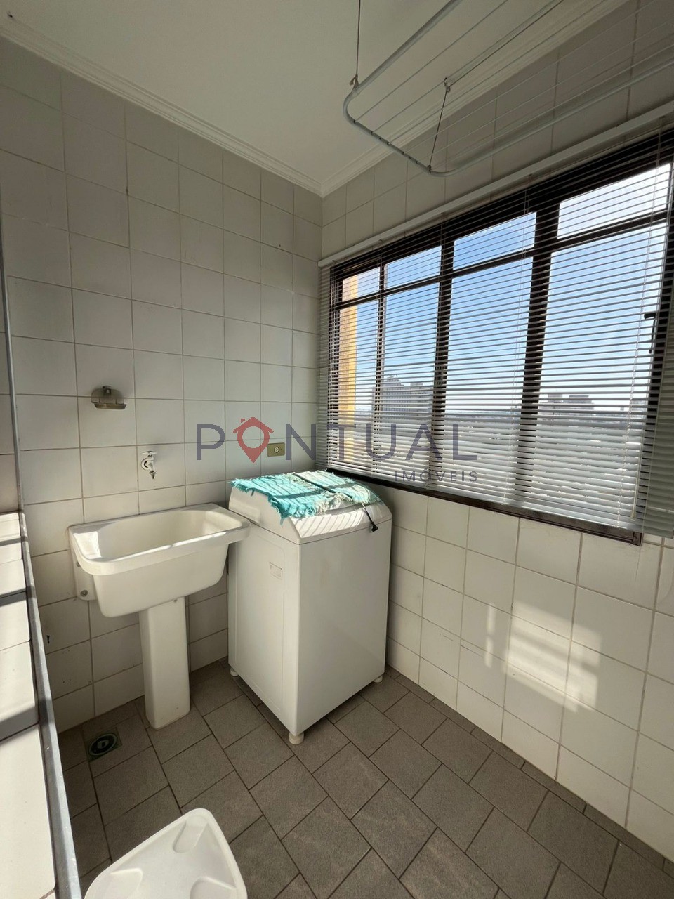 Apartamento para alugar no Centro, Marília-SP 1 Dorm Mobiliado Agende uma visita! Pontual Imóveis sua imobiliária em Marília.