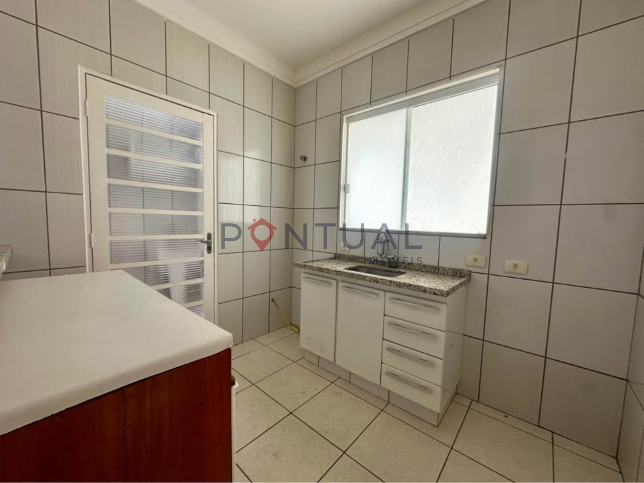 Casa à venda em marília no condomínio residencial girassóis