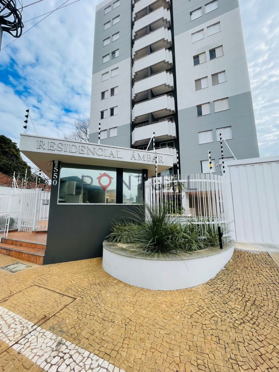Apartamento para alugar no edifício âmbar, próximo ao centro