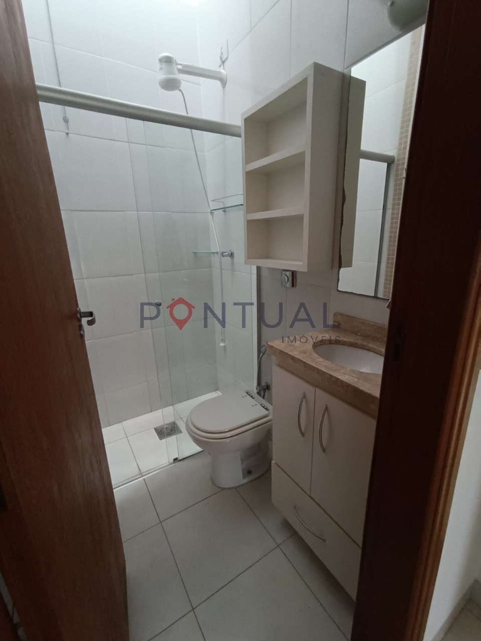 Casa aluguel marília de 3 quartos no banzato - R$ 1.600/mês 
