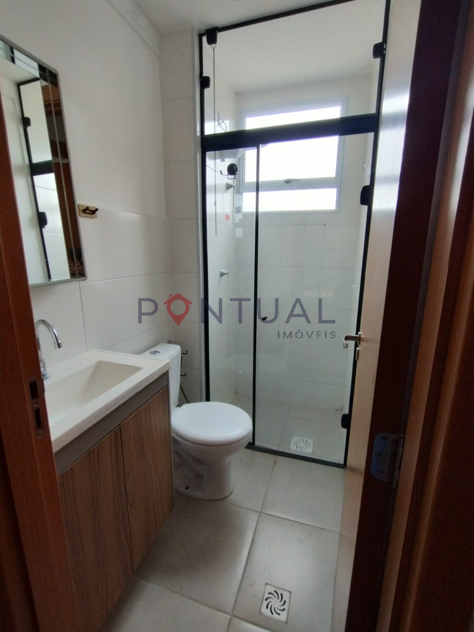 Apartamento à venda em Marília no Cond. Parque Madri, 2 quartos e lazer. Valor negociável. Agende uma visita! Pontual Imóveis - imobiliária em Marília
