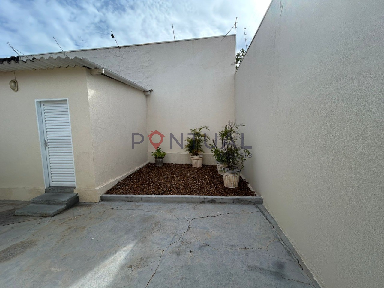 Casa 3 Quartos à Venda Marília SP - Jardim Bela Vista. Aceita Financiamento - Pontual Imóveis, sua imobiliária em Marília. Agende sua Visita!