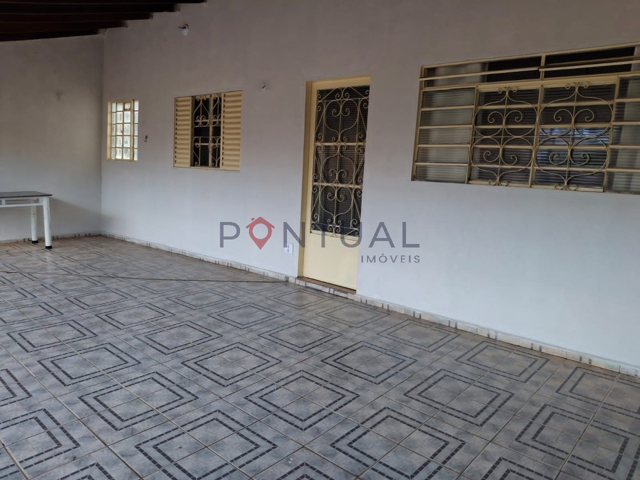 Casa 3 quartos venda marília sp costa silva quintal amplo R$