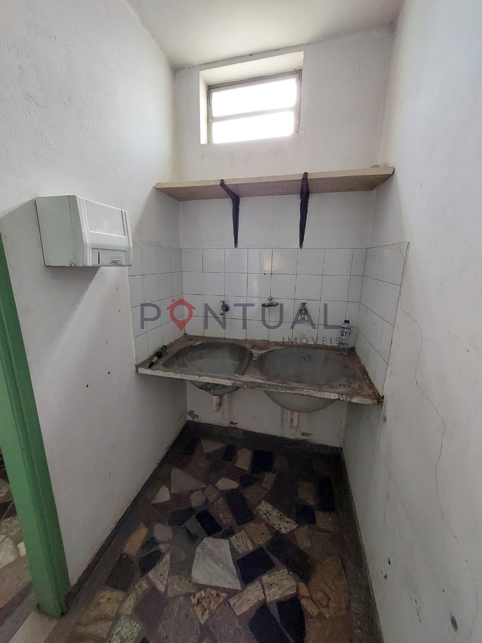 Barracão comercial para alugar em marília-sp no bairro jardi