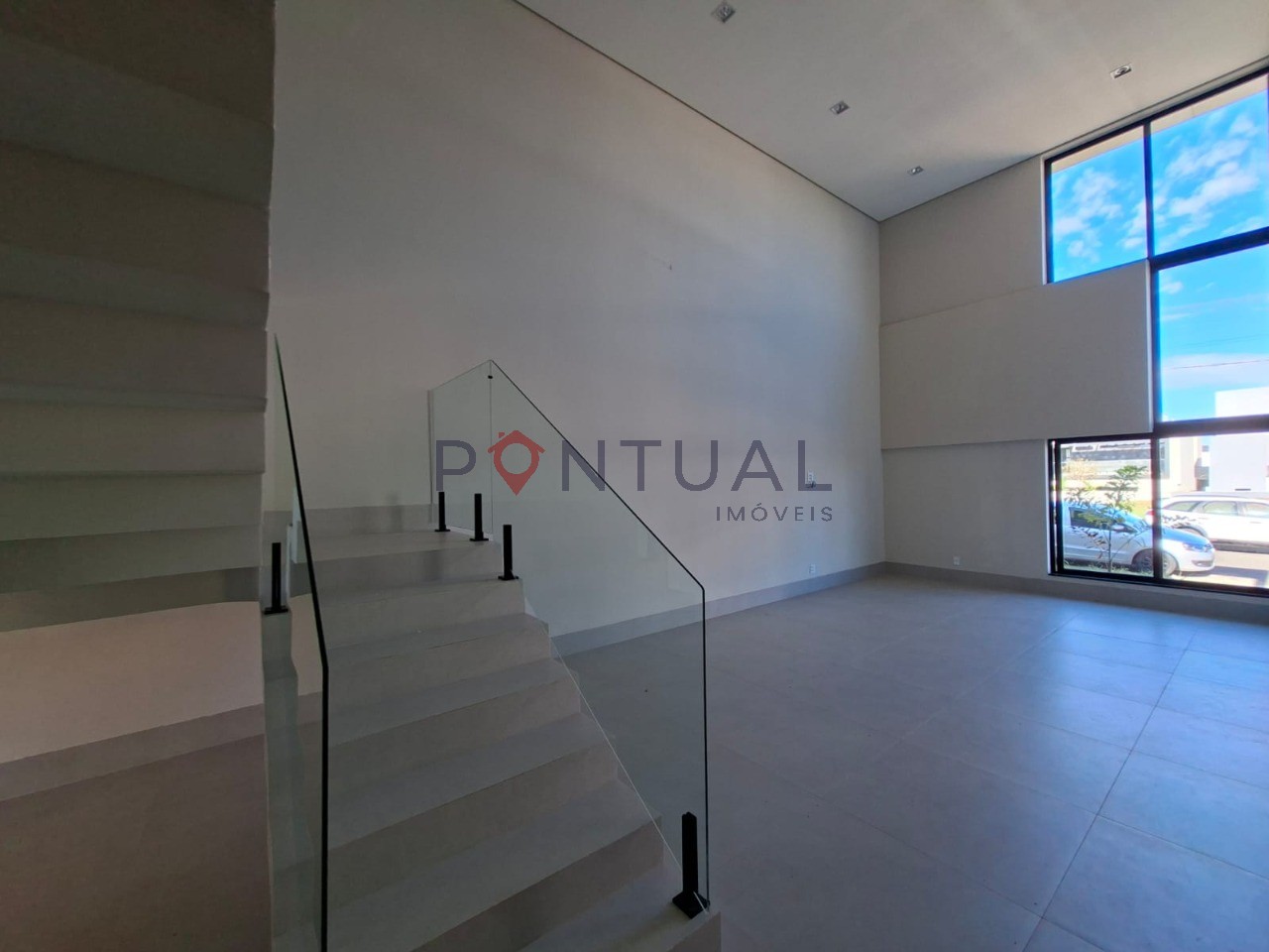 Casa para alugar jardins de renoir marília 3 suítes piscina 