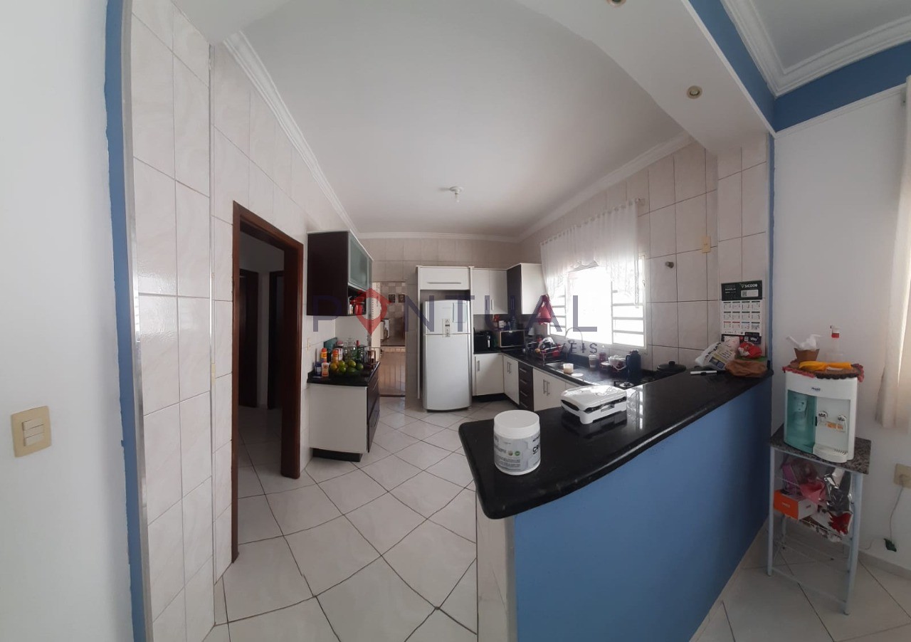 Casa à venda em marília sp - 3 quartos jardim planalto - ace