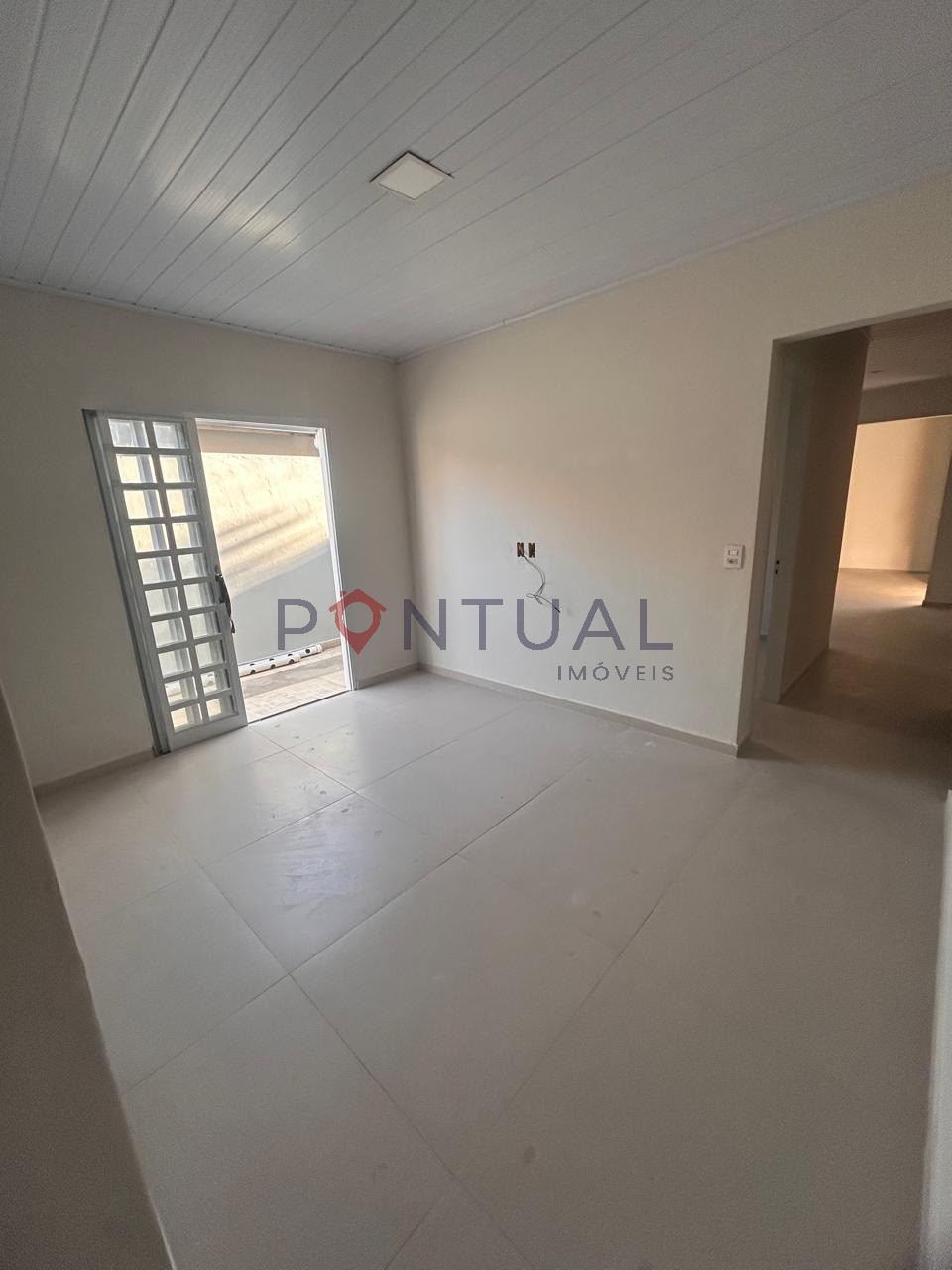 Casa à Venda no Palmital em Marília SP - 3 Quartos com Edícula - Aceita Negociação - Agende Visita com a Pontual Imóveis, sua imobiliária em Marília!