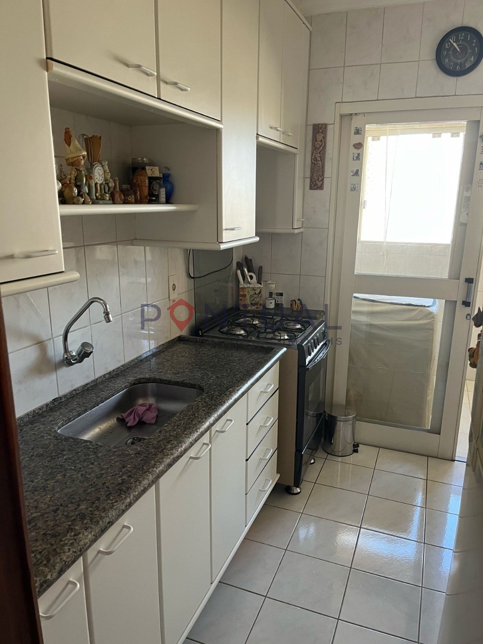 Apartamento à venda no Jardim Cristo Rei Marília 3 dormitórios, suíte, valor negociável ? Agende visita na Pontual Imóveis - sua imob Marilia