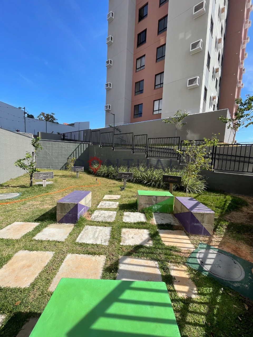 Apartamento para alugar no cristo rei segurança e lazer mude