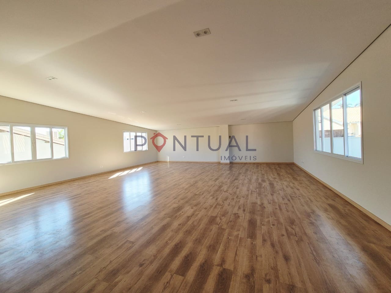 Casa em condomínio à venda no Jardim Estoril Marília Negocie condições na Pontual Imóveis e agende sua visita hoje mesmo