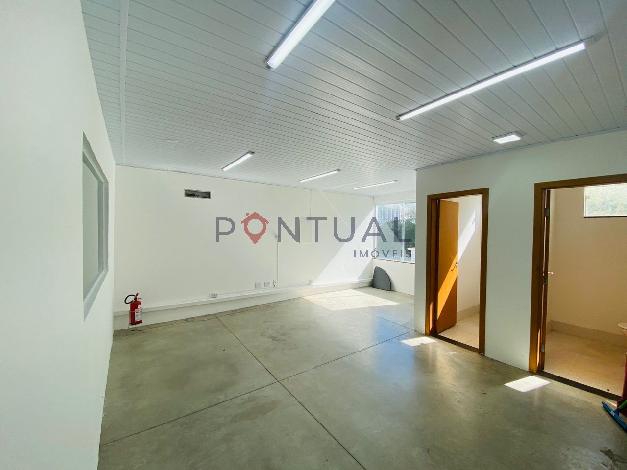 Sala comercial para alugar em marília