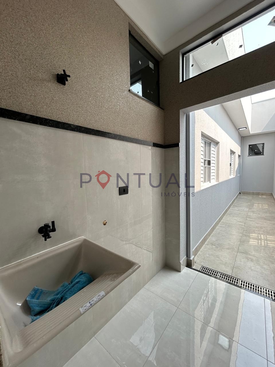 Imperdível oportunidade de adquirir sua casa dos sonhos em m