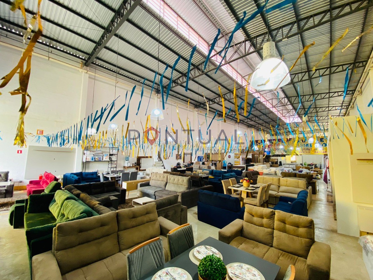 Aluguel de barracão comercial no distrito industrial santo b