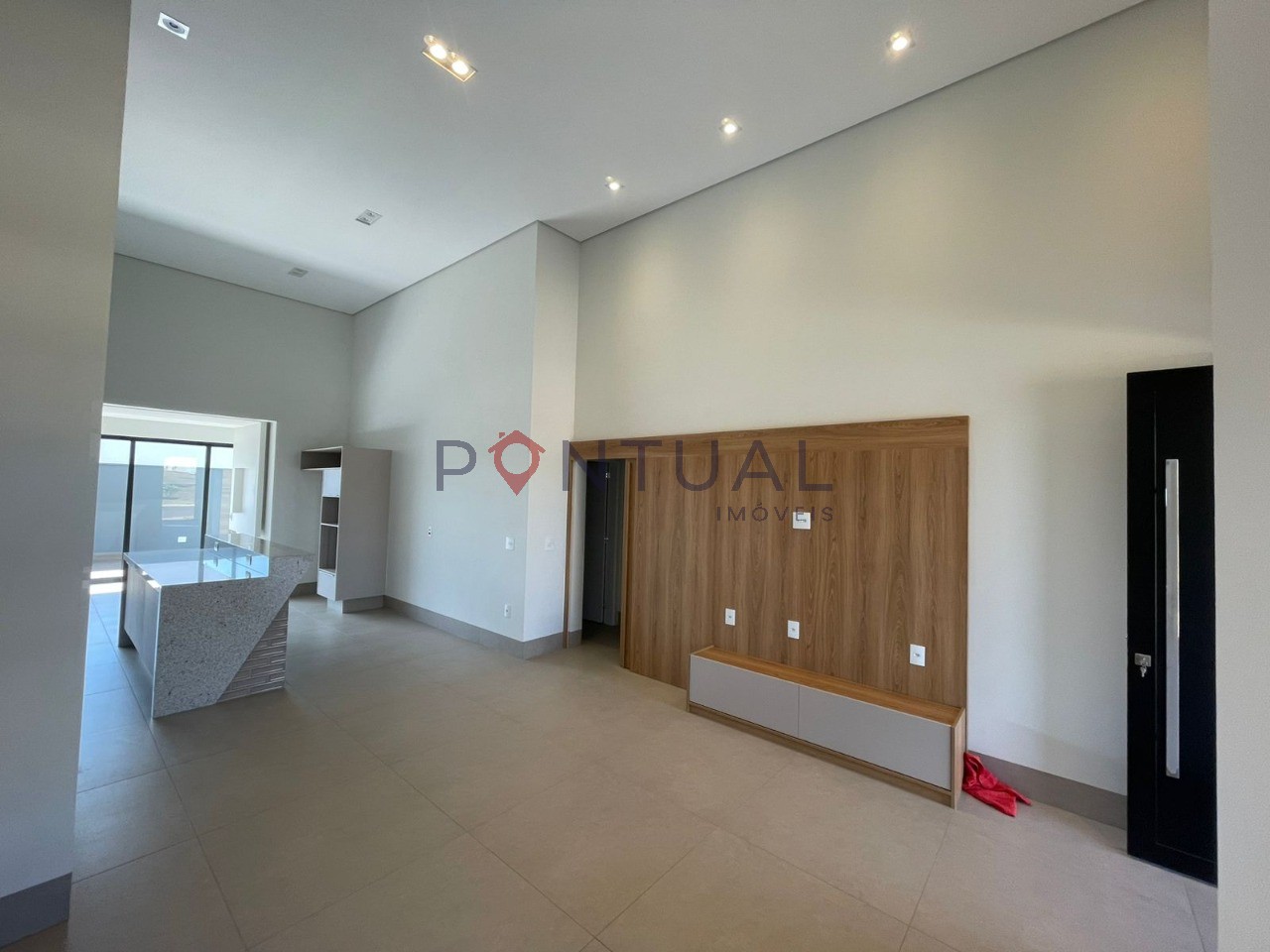 Casa à Venda em Marília no Condomínio Verana Parque Alvorada