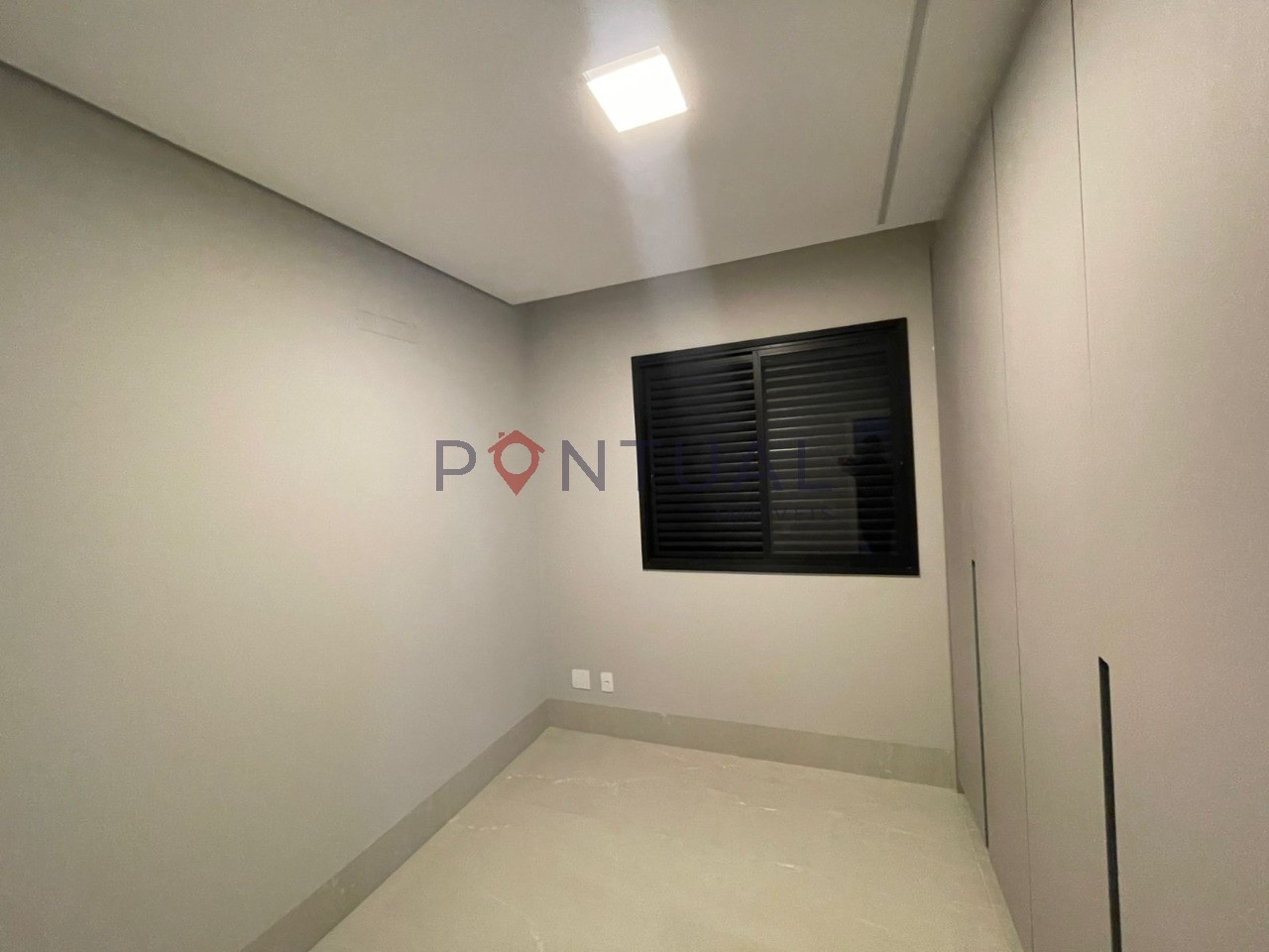 Casa à Venda em Marília no Condomínio Verana Parque Alvorada