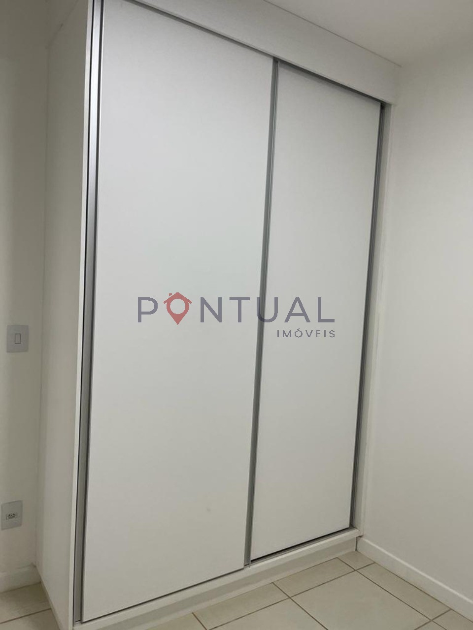 Apartamento para Alugar em Marília no Condomínio Pátio Esmeralda- Visite, negocie e alugue com a Pontual um