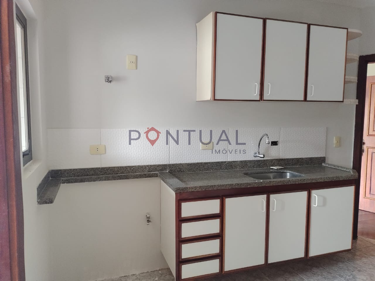 Apartamento à Venda em Marília no Edifício Michaella. Venha VIsitar!