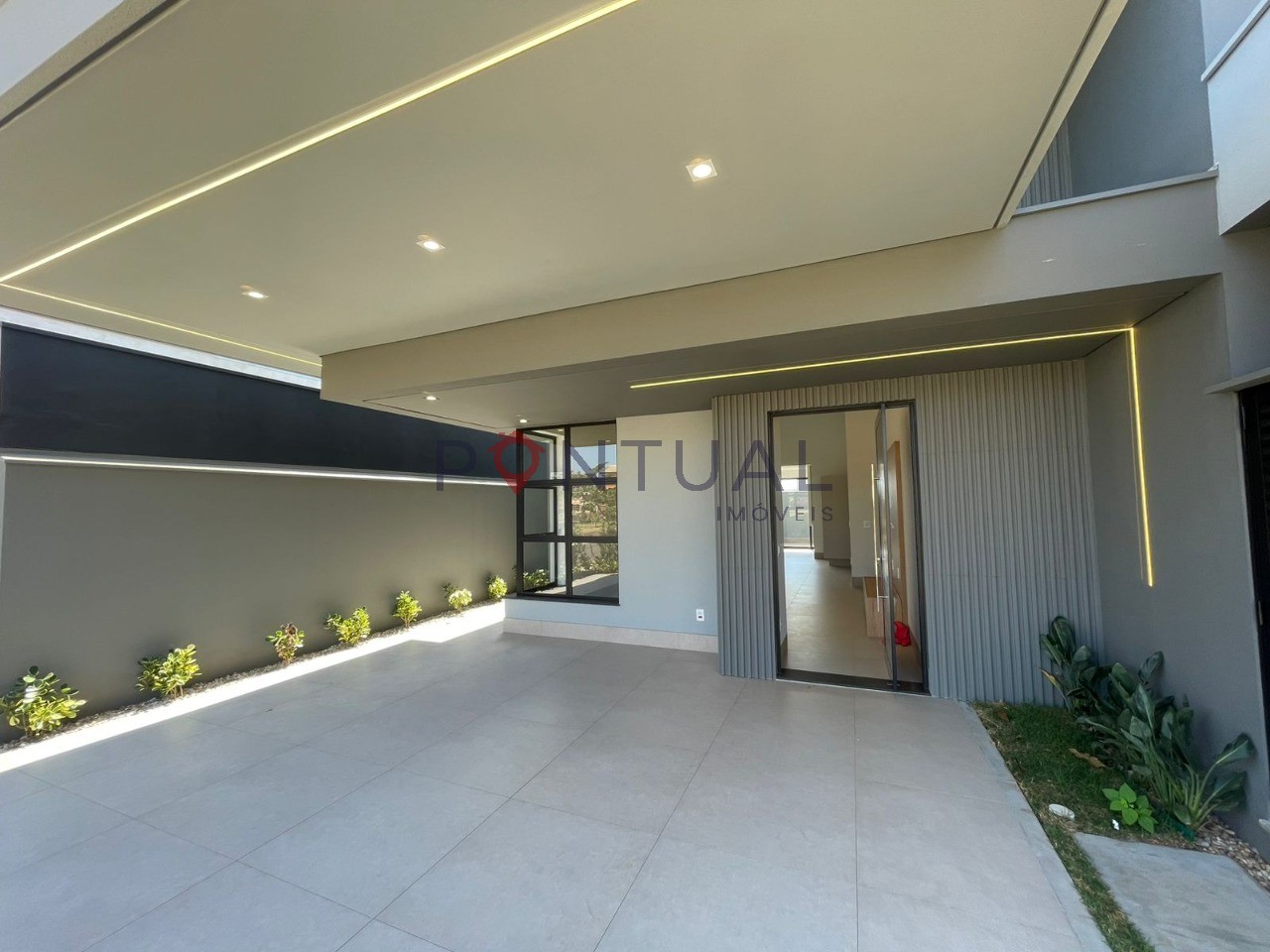 Casa à Venda em Marília no Condomínio Verana Parque Alvorada
