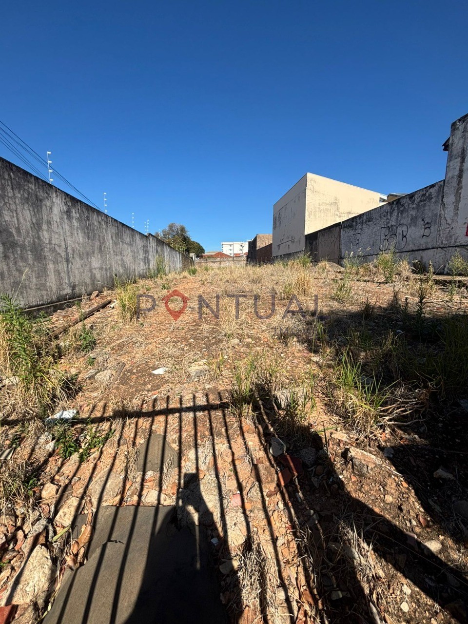 Terreno à venda em marília-sp, bairro marília: 500m² de área