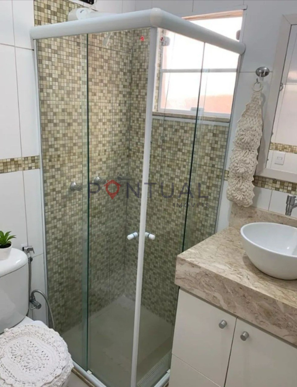 Linda casa em condomínio para alugar em marília-condomínio a