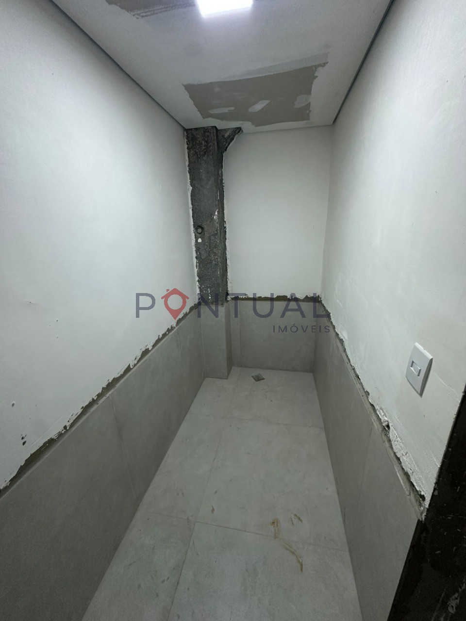 Galpão comercial de alto padrão para alugar - foto 14