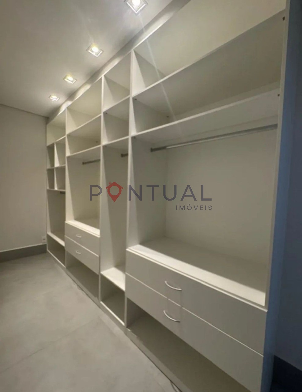 Casa de luxo em condomínio no Terras da Fazenda em Marília: Visite, negocie e alugue com a Pontual uma das melhores imobiliárias Marília