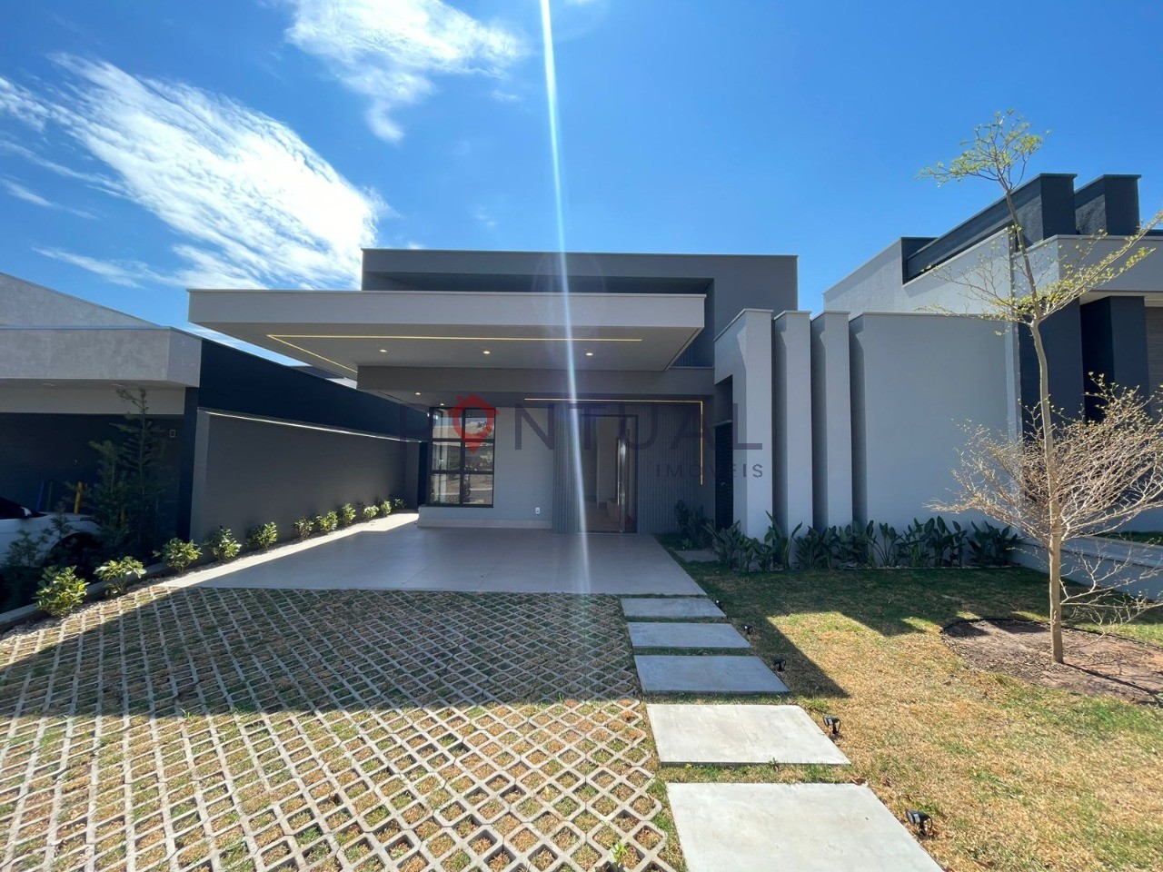 Casa à Venda em Marília no Condomínio Verana Parque Alvorada