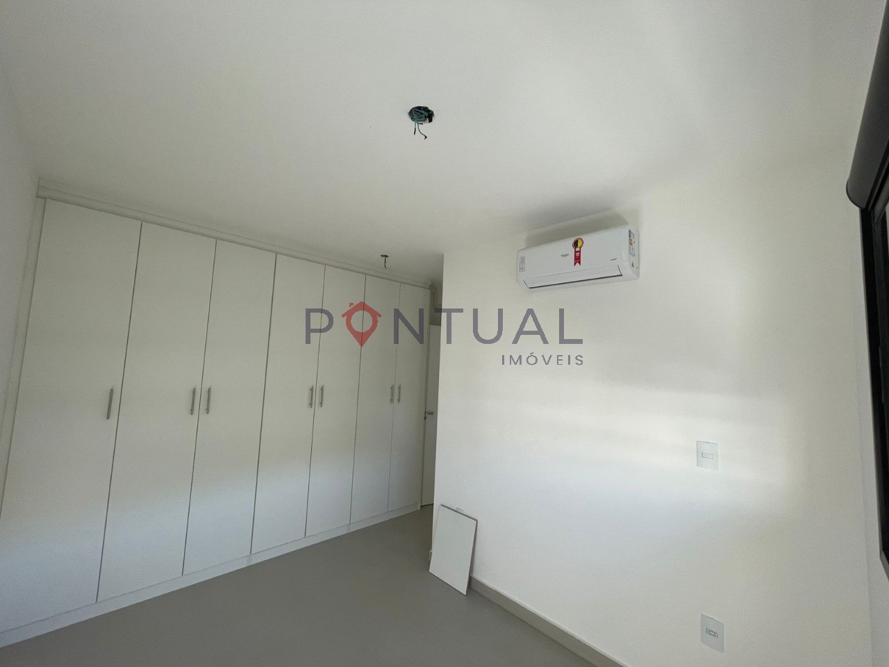 Locação de Apartamento de Luxo no Parque das Industrias - Marília-SP: 2 Quartos, 1 Suíte, Varanda Gourmet - Visite já!