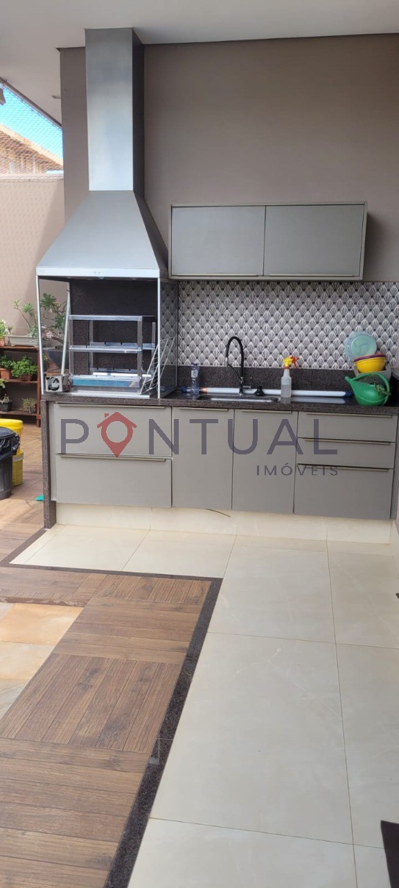 Casa à venda no Condomínio Village Damha, Marília ? 3 dorms (2 suítes), 192 m², piscina e energia solar Pontual Imóveis