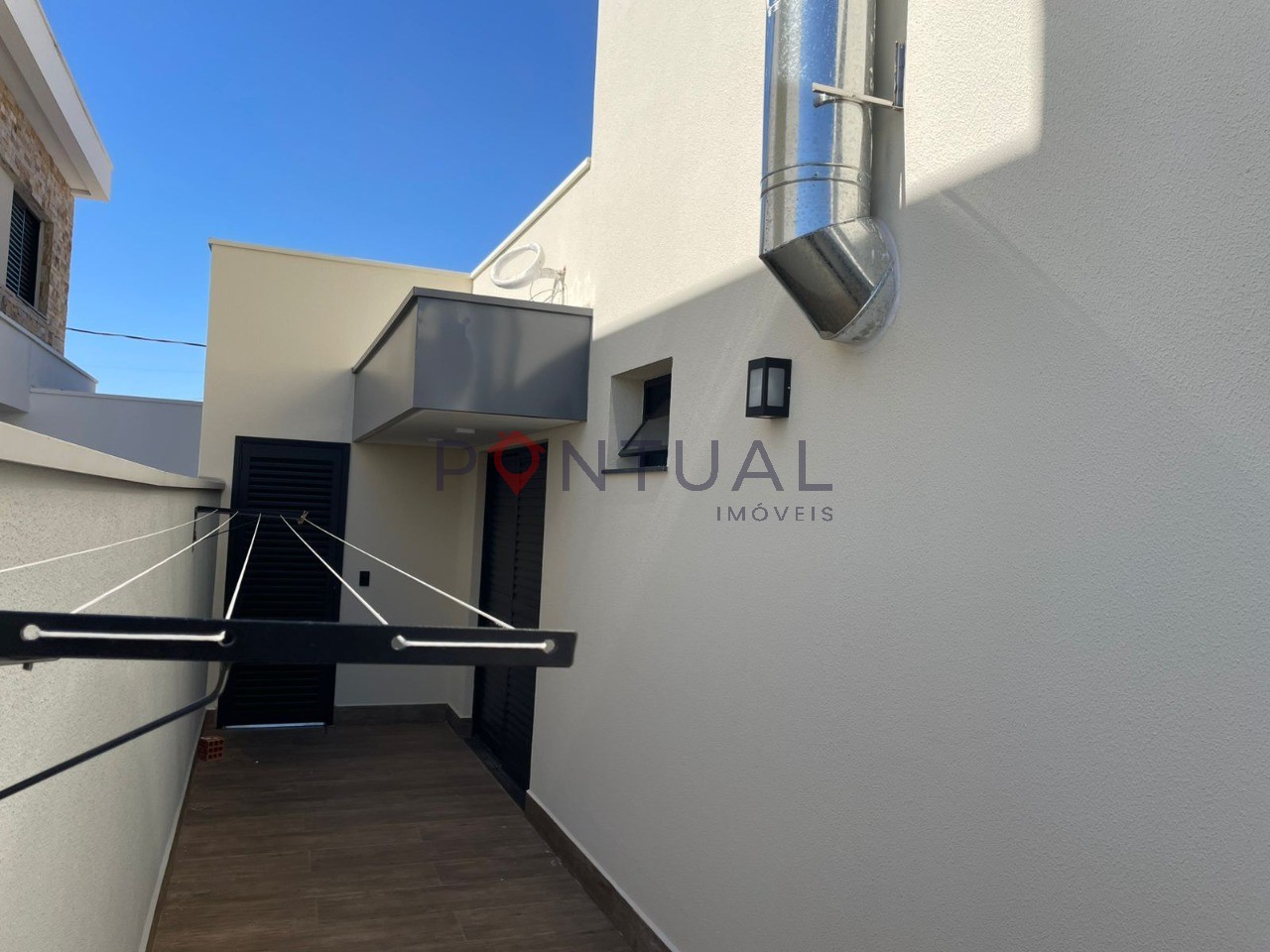 Casa de Luxo para Locação no Village Damha em Marília-SP: 3 Suítes, Amplo Espaço, Área de Lazer Completa!