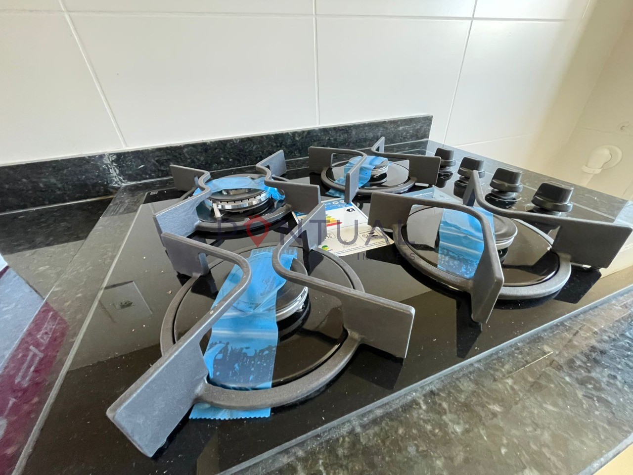 Locação de Apartamento de Luxo no Parque das Industrias - Marília-SP: 2 Quartos, 1 Suíte, Varanda Gourmet - Visite já!