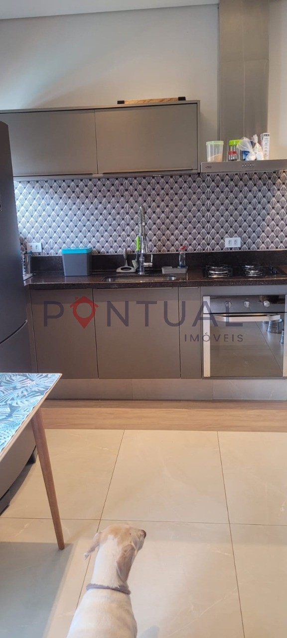 Casa à venda no Condomínio Village Damha, Marília ? 3 dorms (2 suítes), 192 m², piscina e energia solar Pontual Imóveis