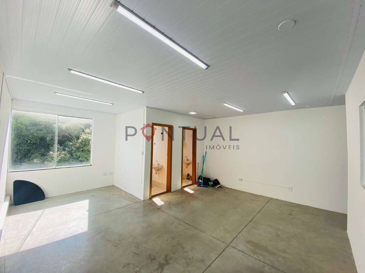 Sala comercial para alugar em marília