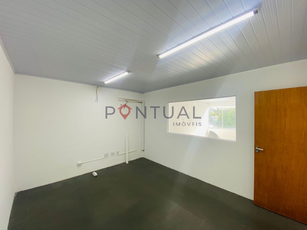 Sala comercial para alugar em marília