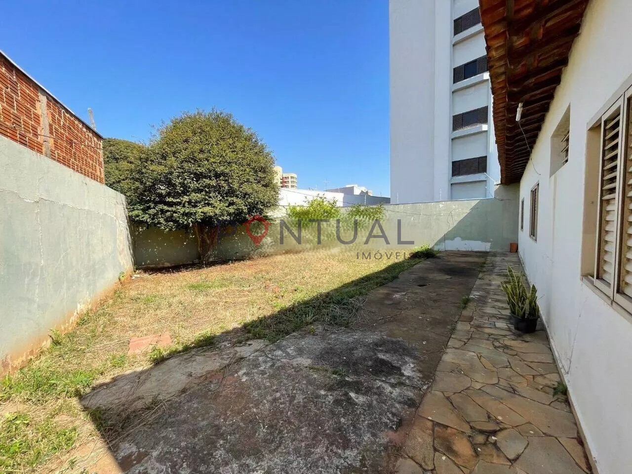Casa grande para alugar em marília no bairro montolar :visit