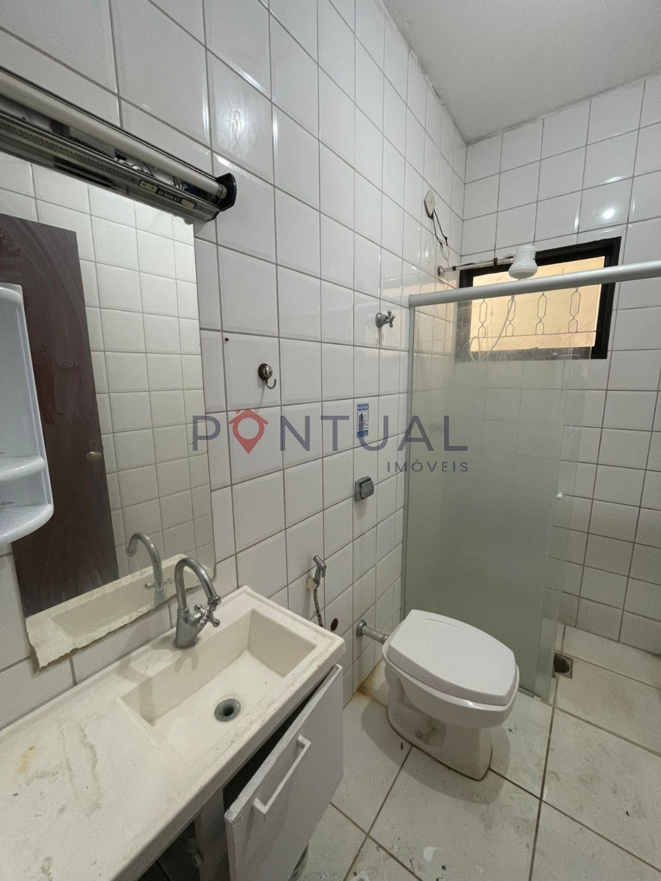 Casa para locação no bairro jardim acapulco,marília.