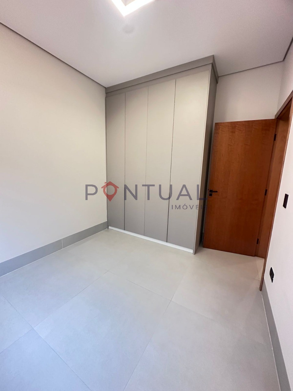 Casa à venda em marília no condomínio verana parque alvorada